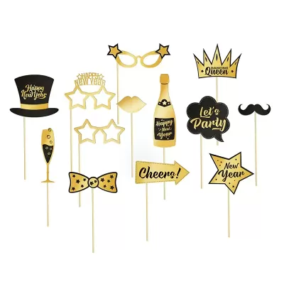 Rekvizity do fotokoutku zlaté  Happy New Year 13 ks