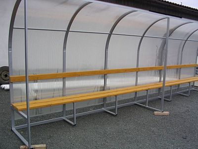 Fotbalová střídačka SC 5m, ZN konstrukce + polykarbonát