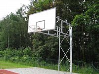 Basketbalová konstrukce příhradová, otočná, vysazení od 2,5 do 4 m (ZN)