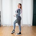 Masážní hula hoop HMS HHM17 se závažím, magnety a počítadlem bílá/fialová