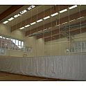 Opona 21x8m pro předělení tělocvičny, elektrické ovládání