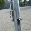 Volejbalové sloupky (ZN), prům.102 mm, s napínacím šroubem + pouzdra a víčka, (CERTIFIKÁT)