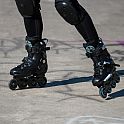 Slalomové kolečkové brusle NILS Extreme NA20001 černé