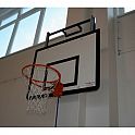 Basketbalová konstrukce přídavná pro regulaci výšky desky s košem 2,60 až 3,05 m - interiér