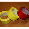 Lajny - vinylová páska lepící (žlutá, bílá, červená, modrá) pro podlahové značení
